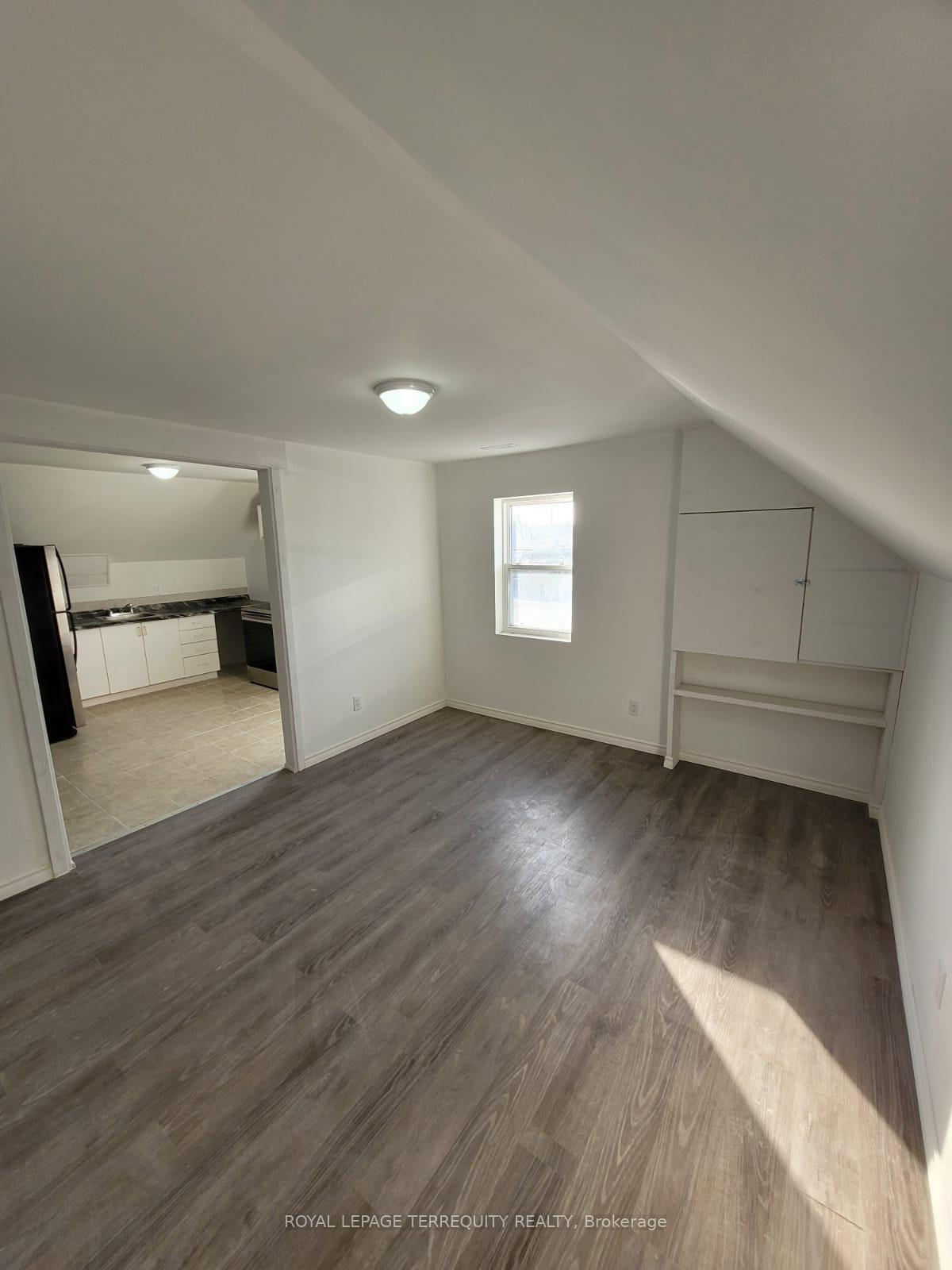 Photo 1 of Unit C, 555 Ritson Road, Oshawa, Central — HOMEH
