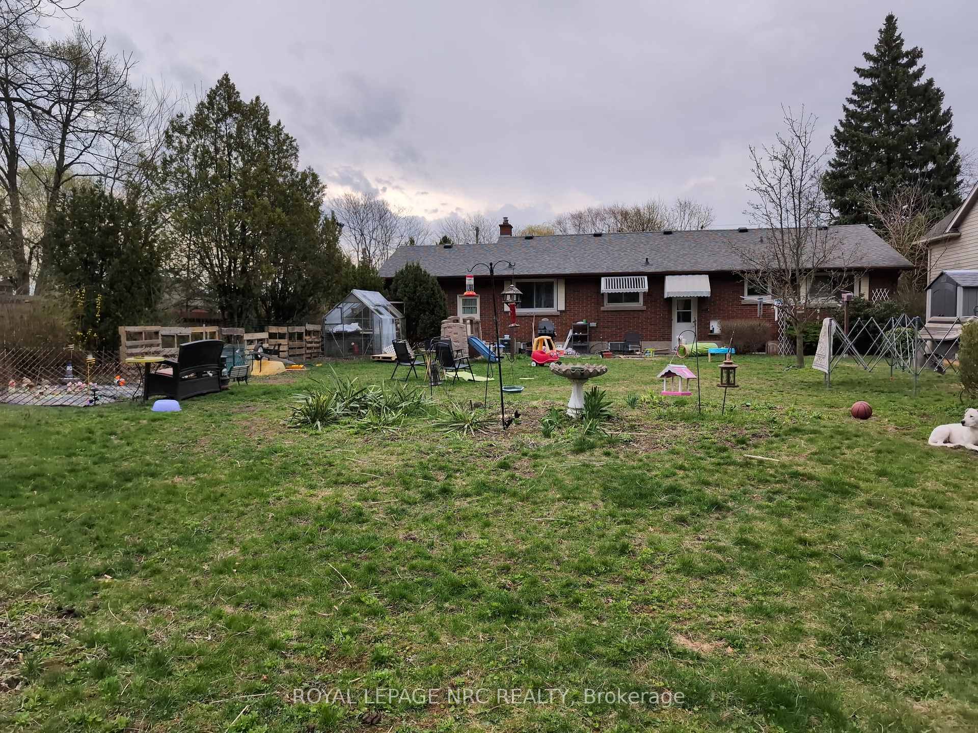 Photo 4 of 4143 Longhurst Avenue, Niagara Falls, Morrison — HOMEH