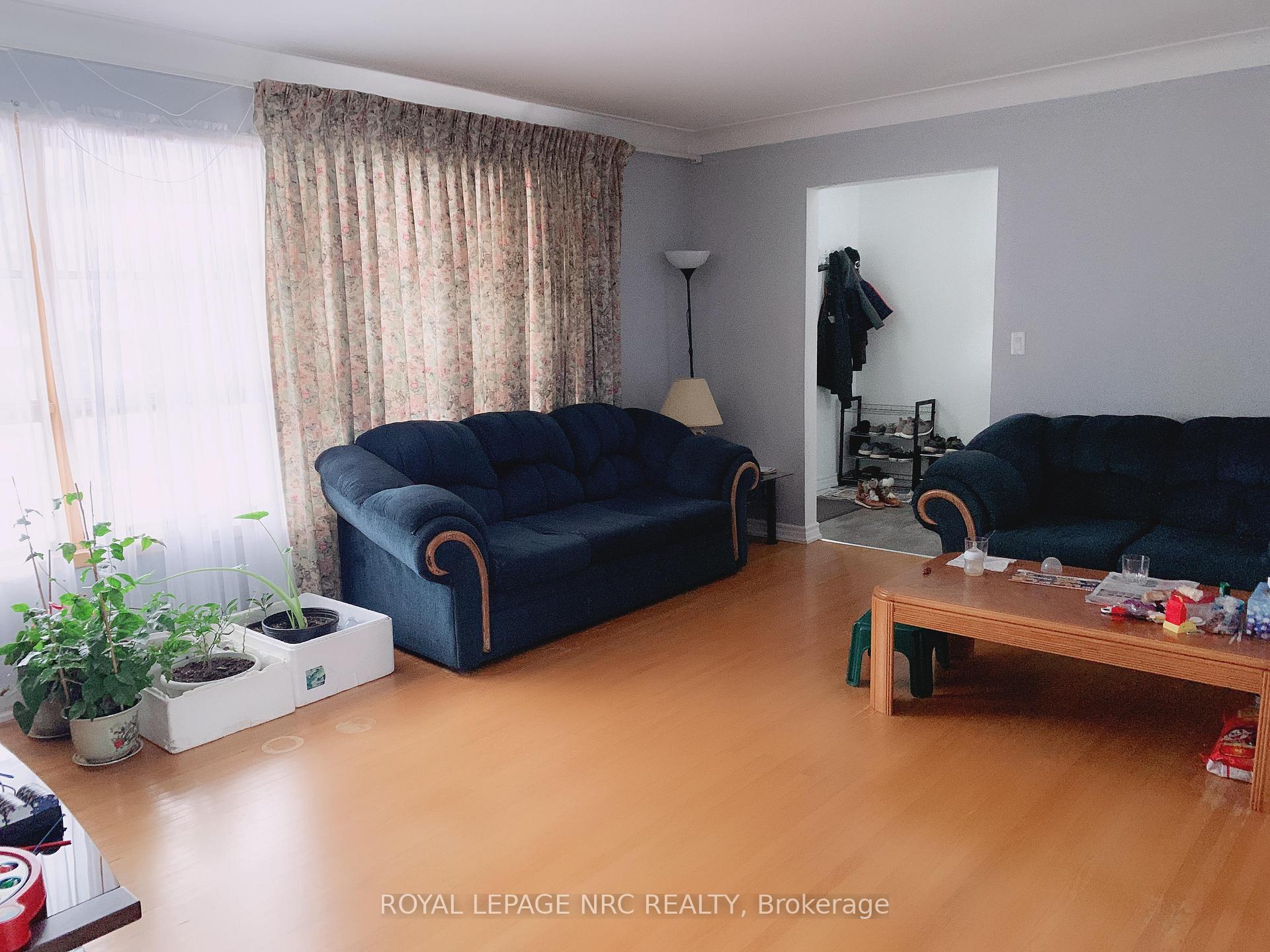 Photo 7 of 4143 Longhurst Avenue, Niagara Falls, Morrison — HOMEH
