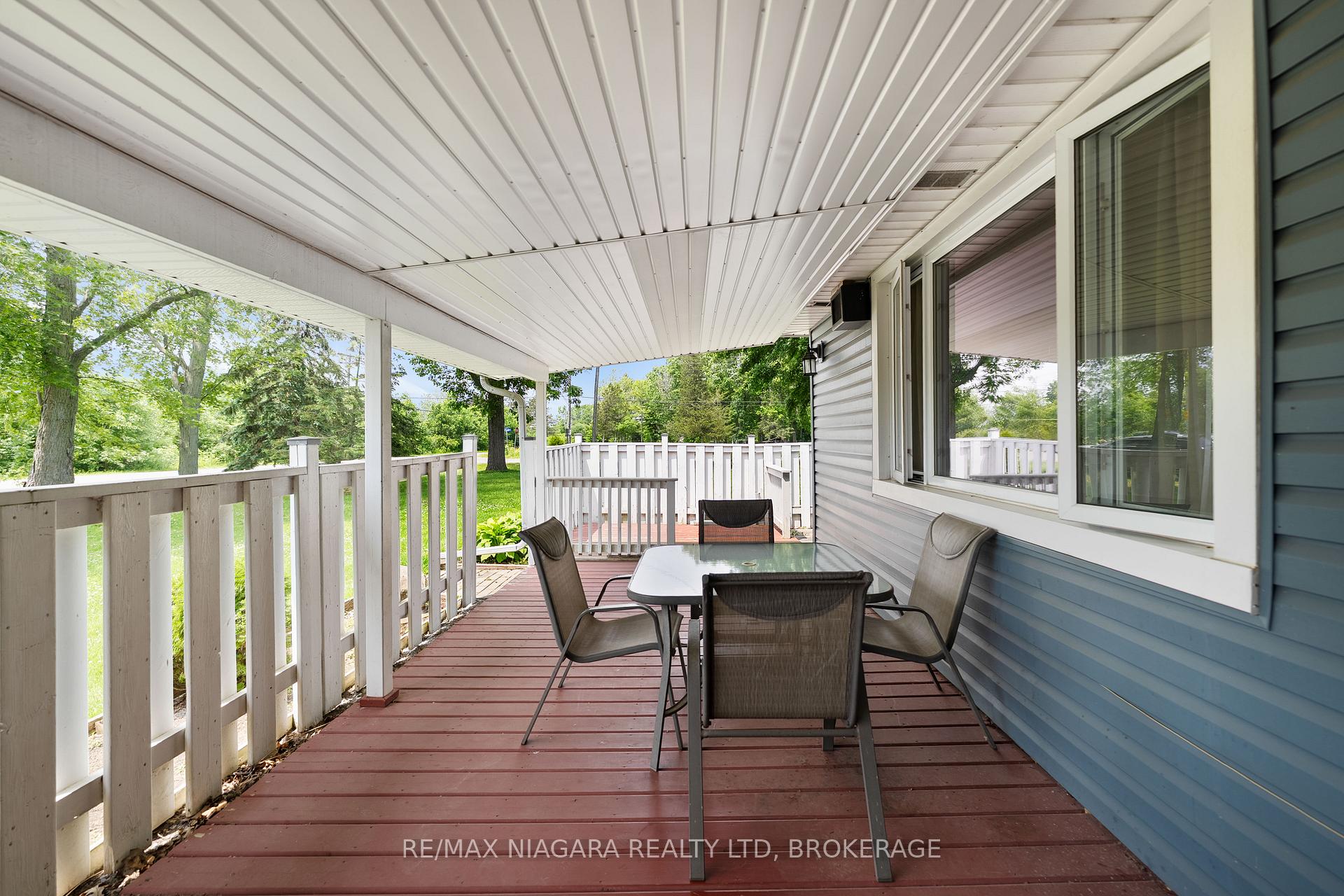 Photo 6 of 527 Pinecrest Road, Port Colborne, Sherkston — HOMEH
