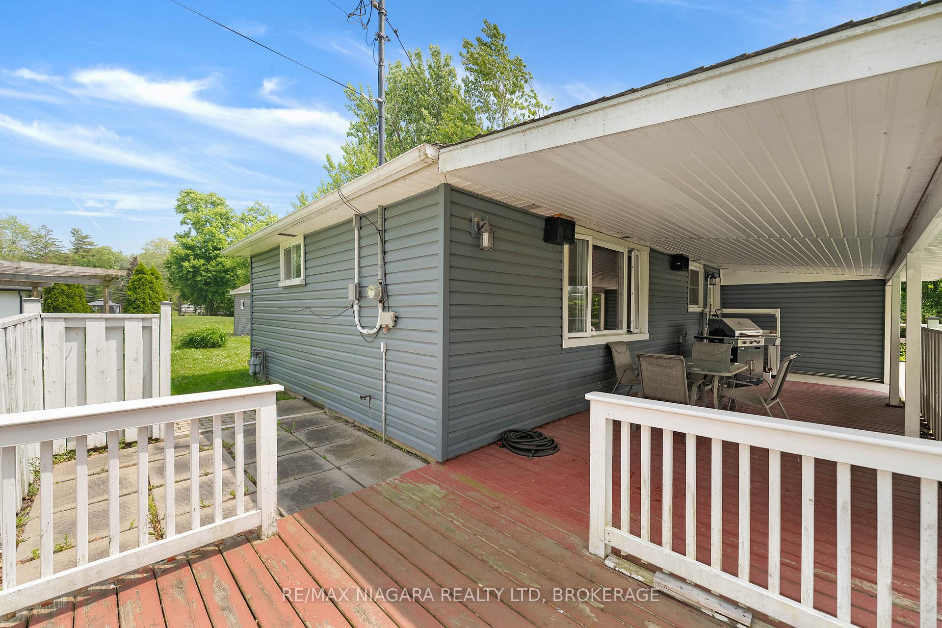 Photo 7 of 527 Pinecrest Road, Port Colborne, Sherkston — HOMEH
