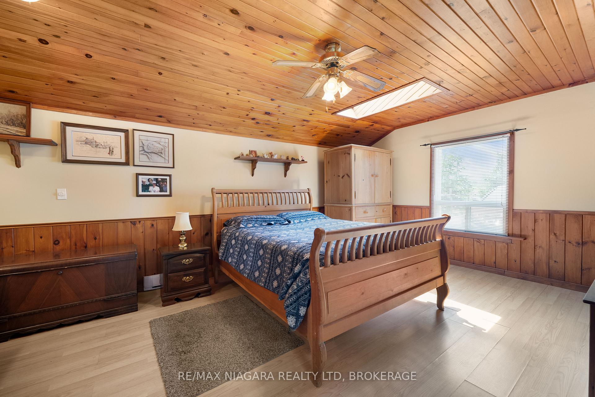 Photo 18 of 527 Pinecrest Road, Port Colborne, Sherkston — HOMEH
