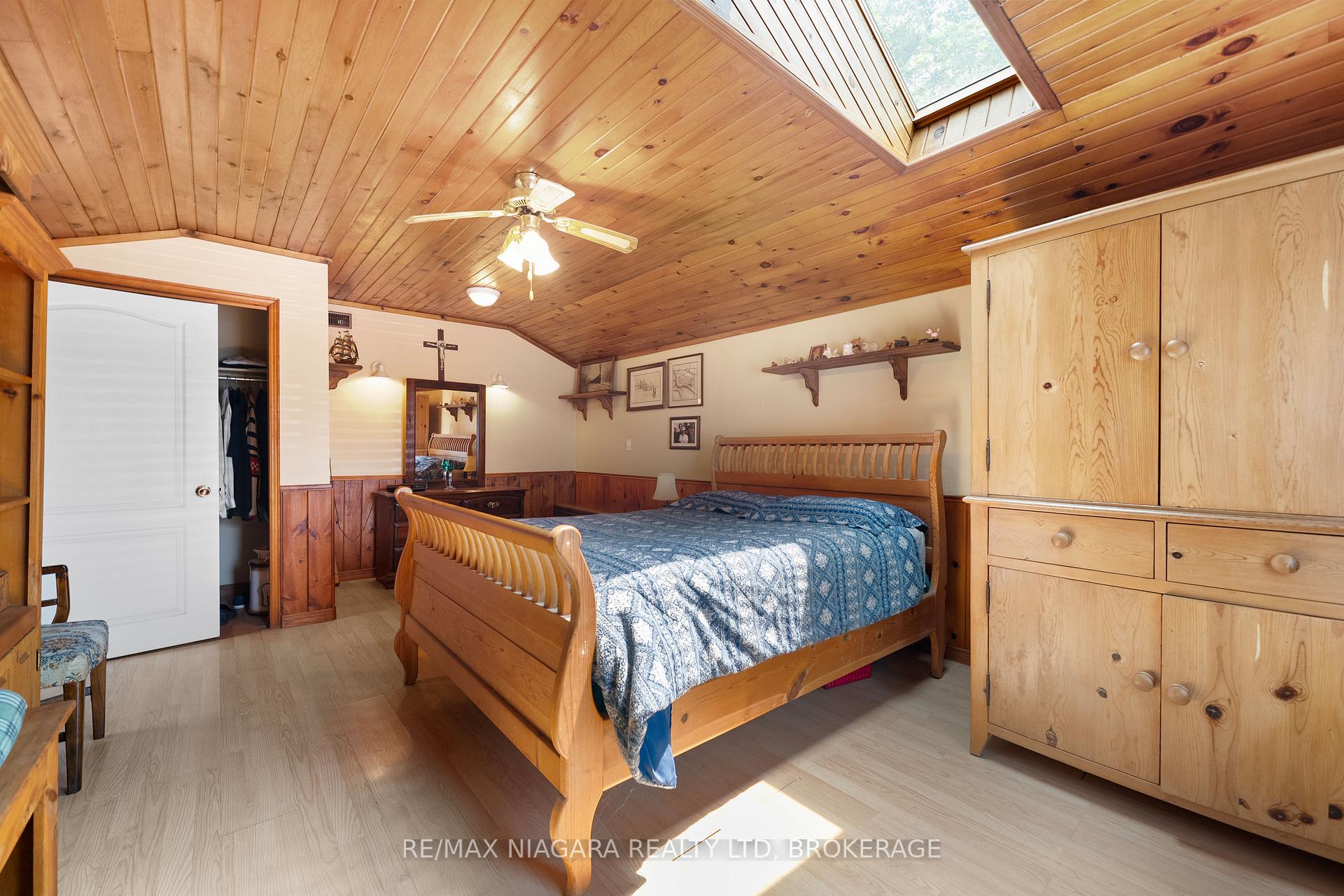 Photo 19 of 527 Pinecrest Road, Port Colborne, Sherkston — HOMEH