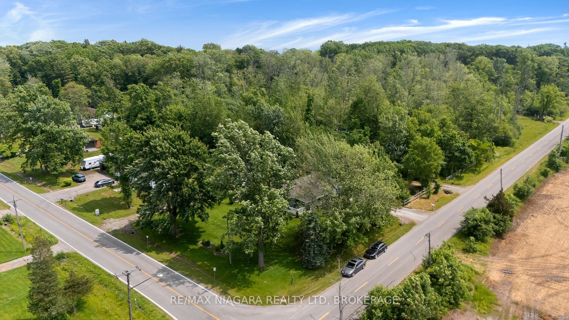 Photo 31 of 527 Pinecrest Road, Port Colborne, Sherkston — HOMEH
