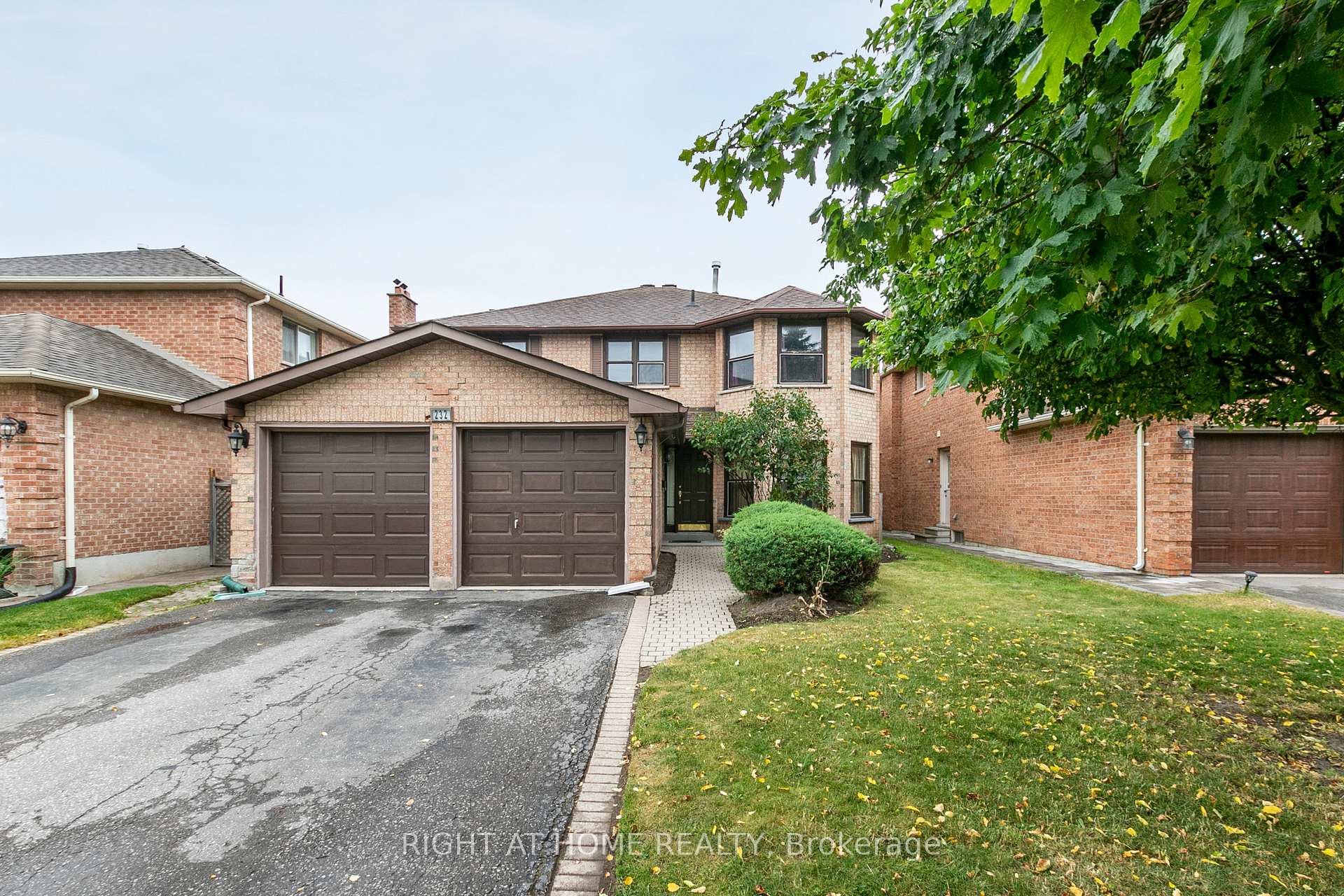 Photo 1 of 232 Hoover Drive, Pickering, Rougemount — HOMEH