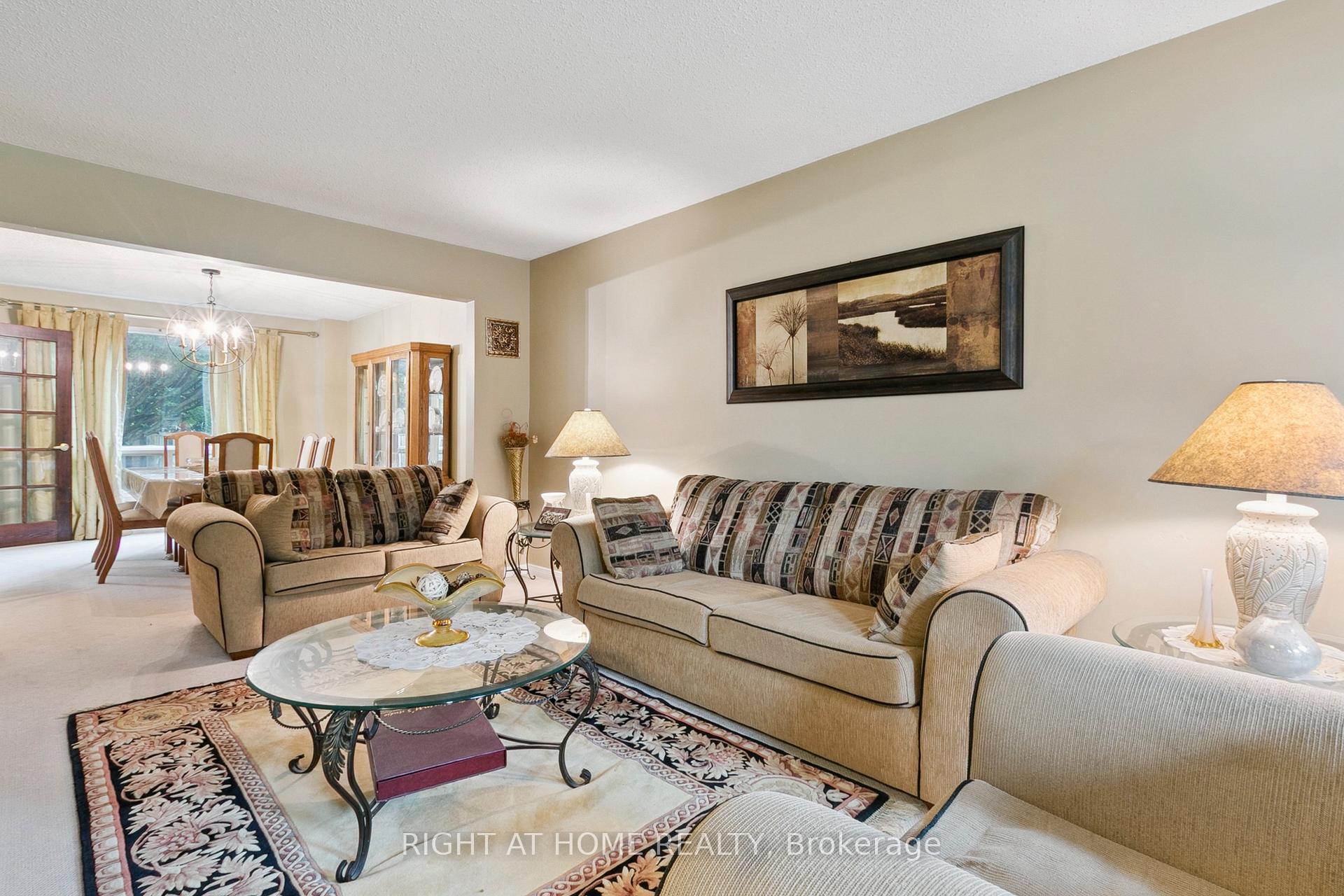 Photo 9 of 232 Hoover Drive, Pickering, Rougemount — HOMEH
