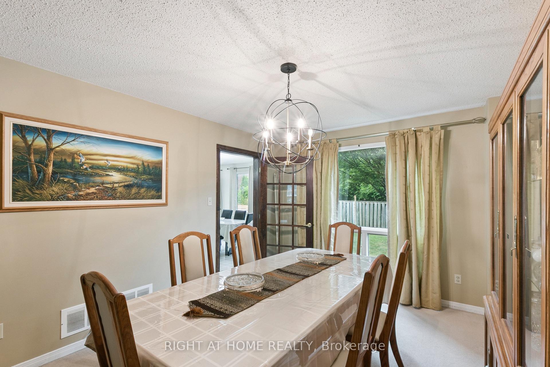 Photo 10 of 232 Hoover Drive, Pickering, Rougemount — HOMEH