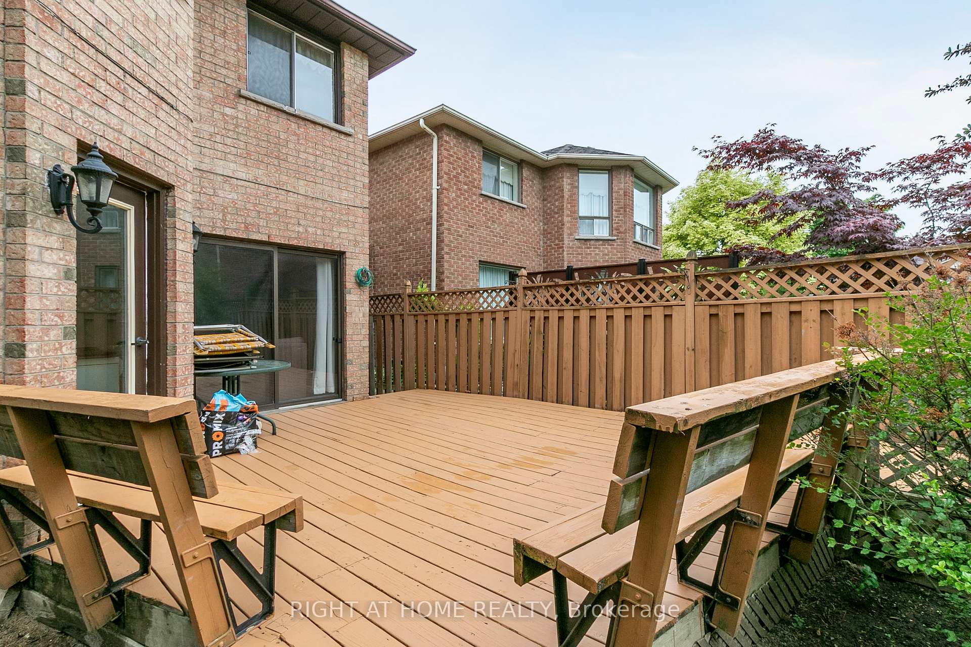 Photo 47 of 232 Hoover Drive, Pickering, Rougemount — HOMEH