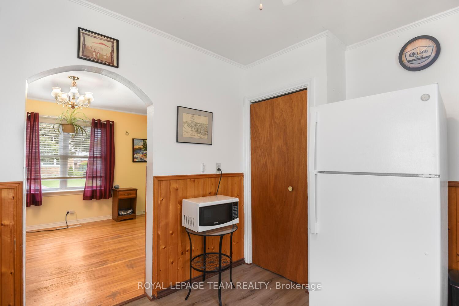 Photo 13 of 435 Wood Street E, Prescott — HOMEH