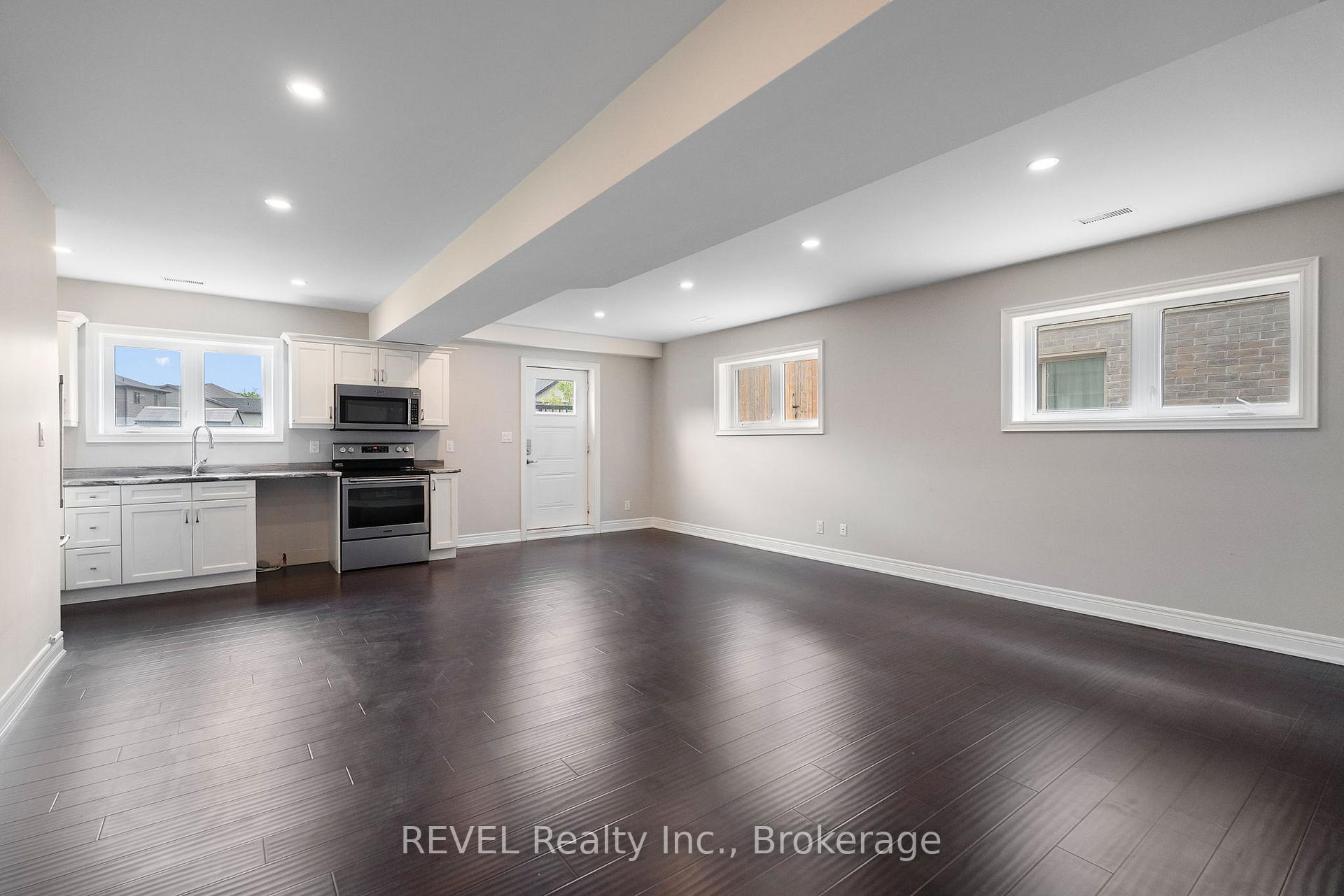 Photo 30 of 6464 Sam Iorfida Drive, Niagara Falls, Oldfield — HOMEH