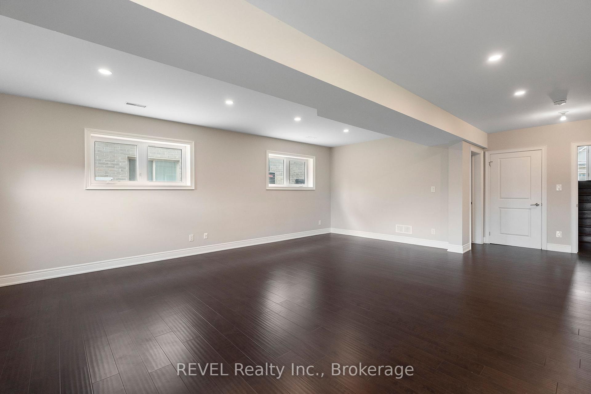 Photo 33 of 6464 Sam Iorfida Drive, Niagara Falls, Oldfield — HOMEH