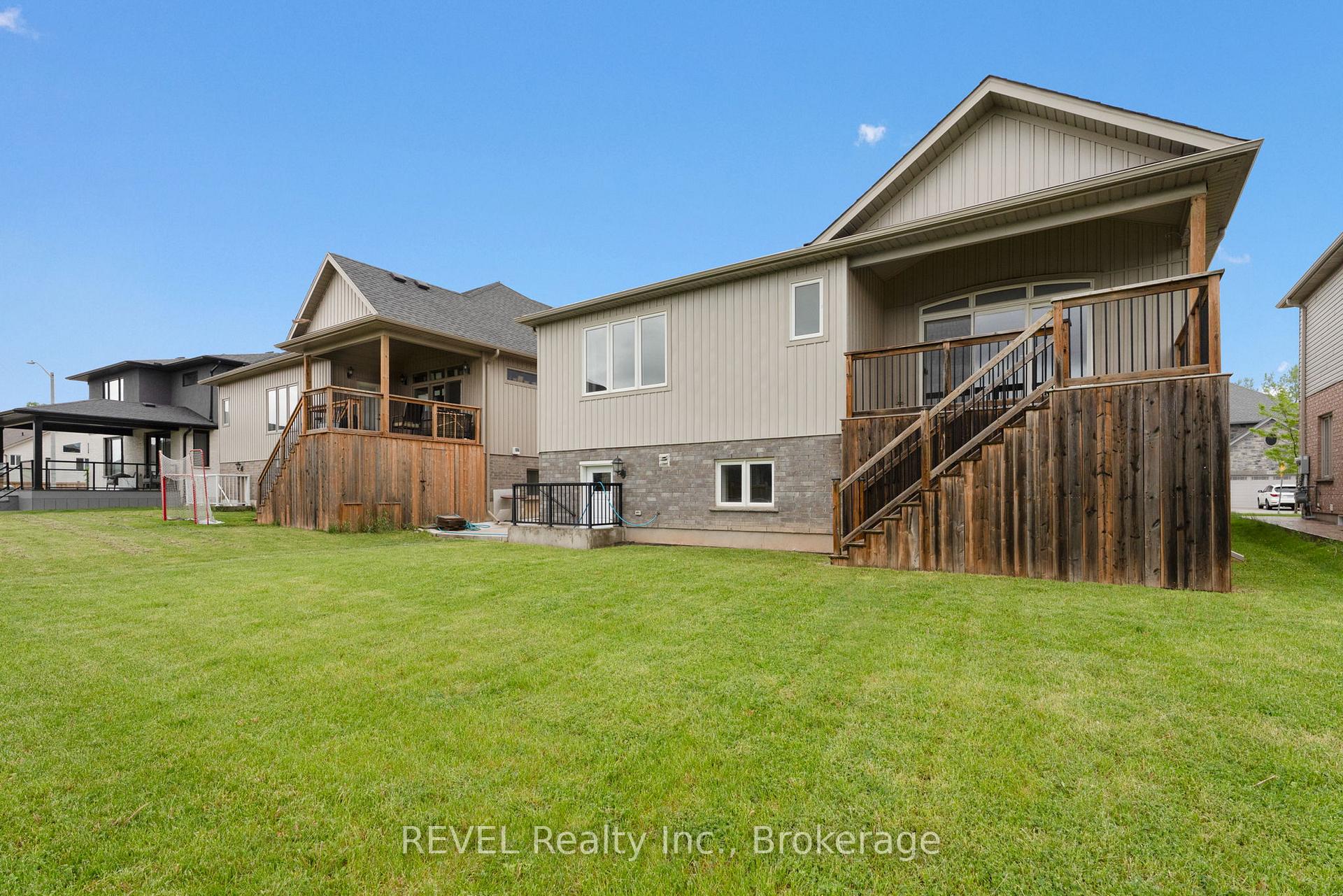 Photo 41 of 6464 Sam Iorfida Drive, Niagara Falls, Oldfield — HOMEH