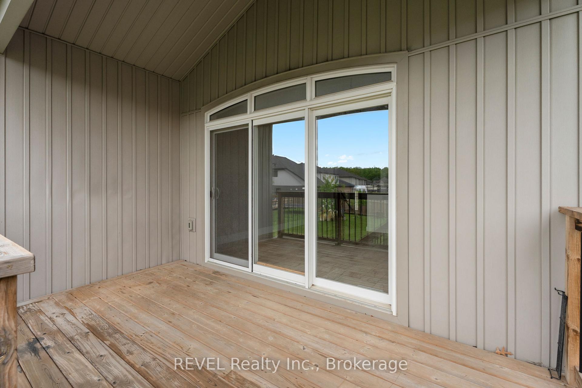 Photo 42 of 6464 Sam Iorfida Drive, Niagara Falls, Oldfield — HOMEH