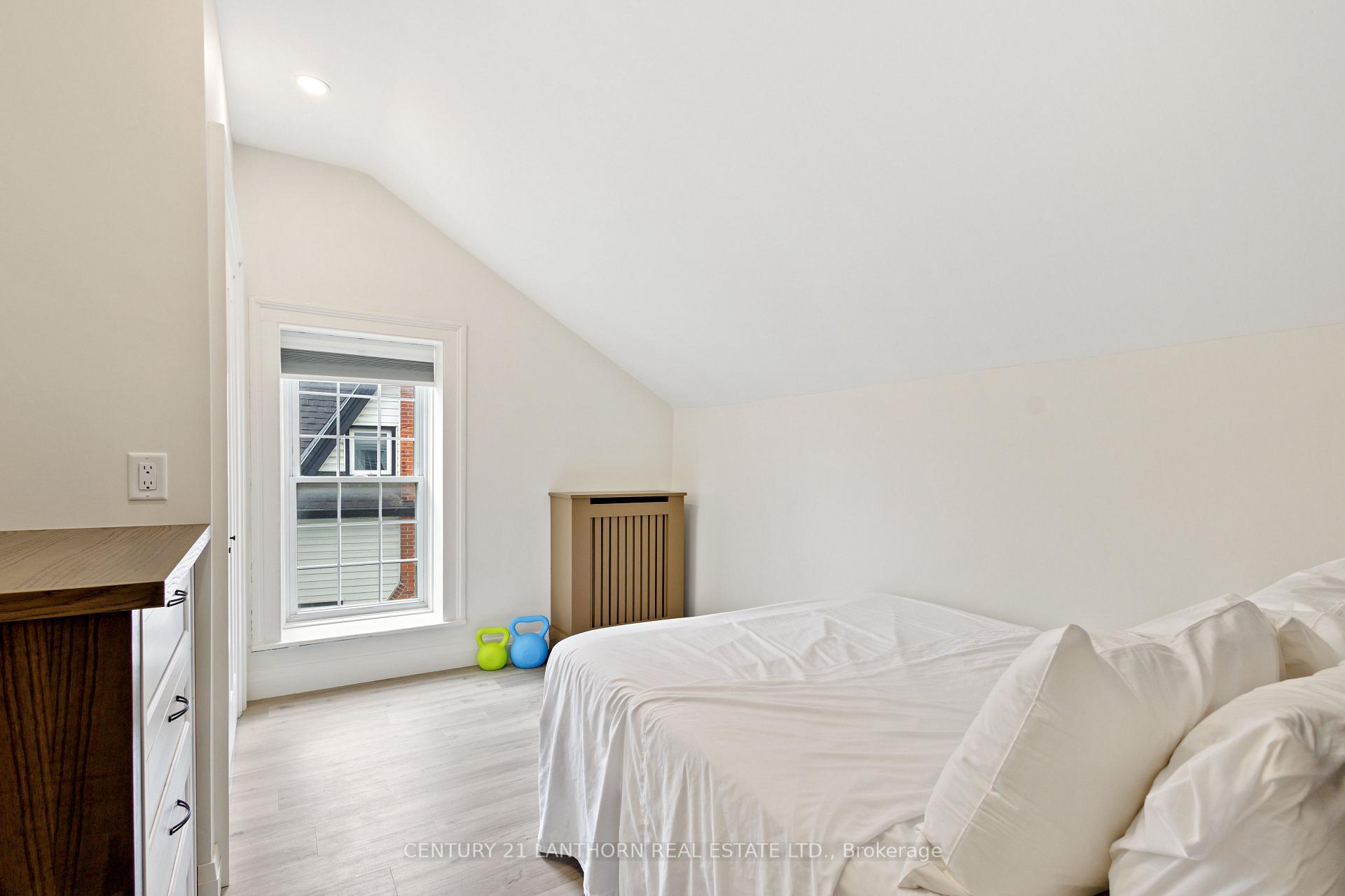 Photo 8 of Unit UNIT 2, 344 Main Street, Prince Edward County, Picton Ward — HOMEH