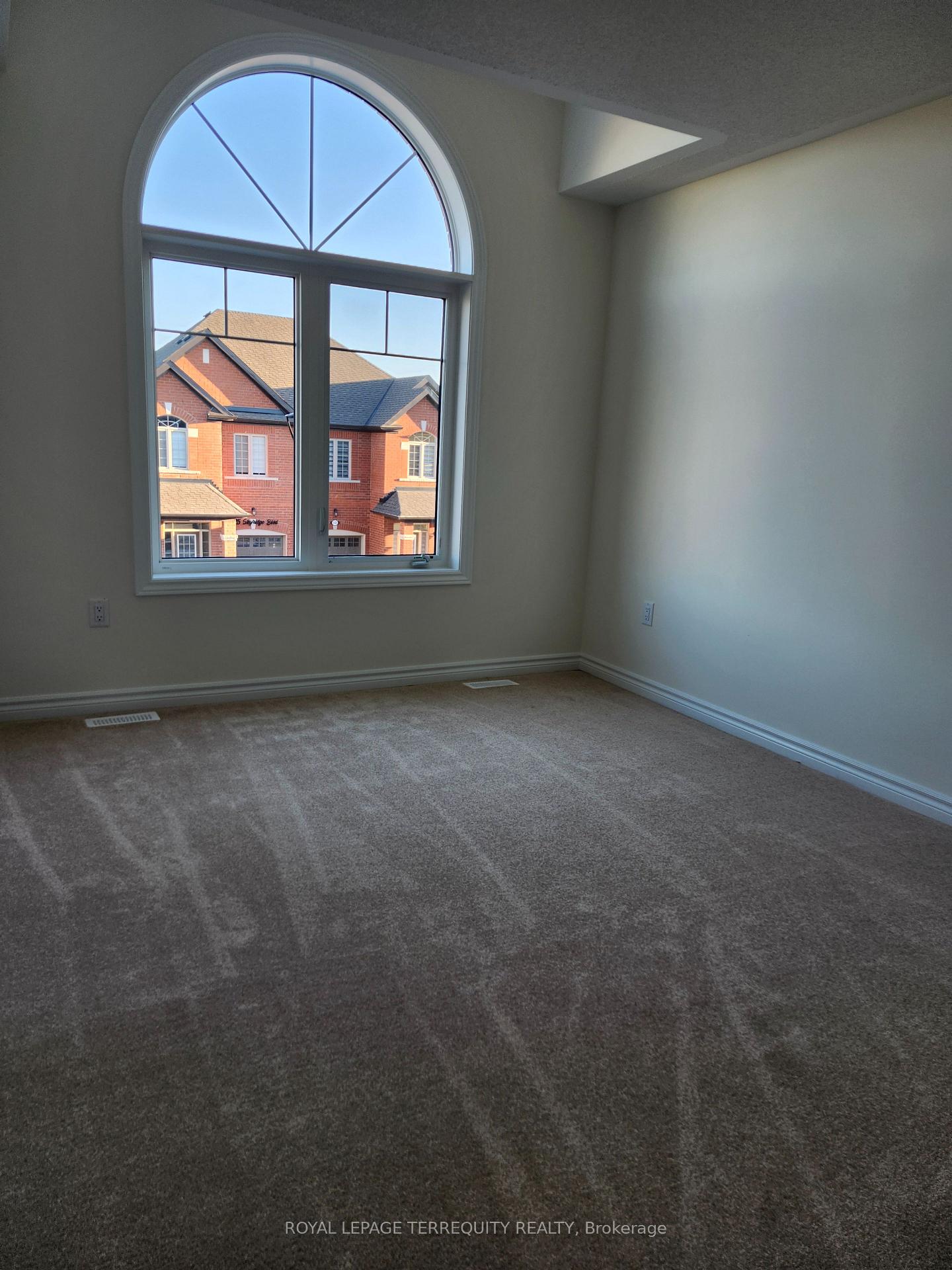 Photo 29 of 1128 Skyridge Boulevard, Pickering, Rural Pickering — HOMEH