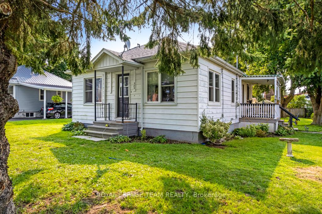 Photo 5 of 385 Park Street E, Prescott — HOMEH