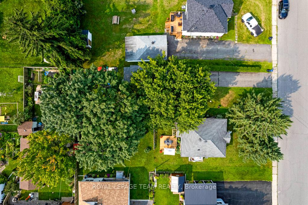 Photo 13 of 385 Park Street E, Prescott — HOMEH