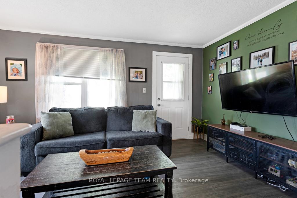 Photo 20 of 385 Park Street E, Prescott — HOMEH