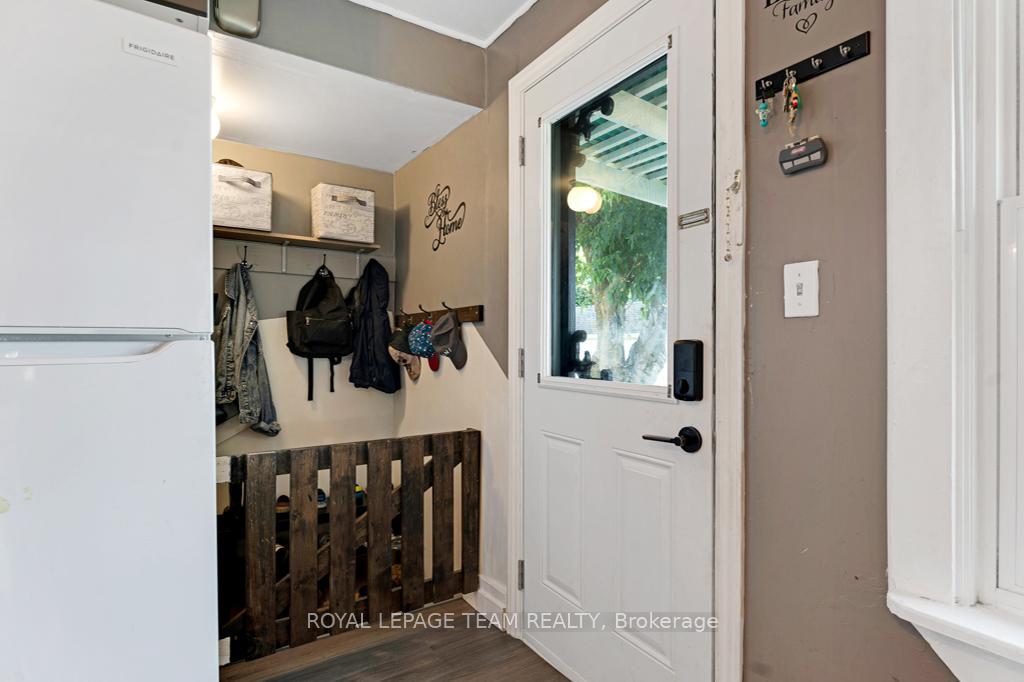 Photo 32 of 385 Park Street E, Prescott — HOMEH