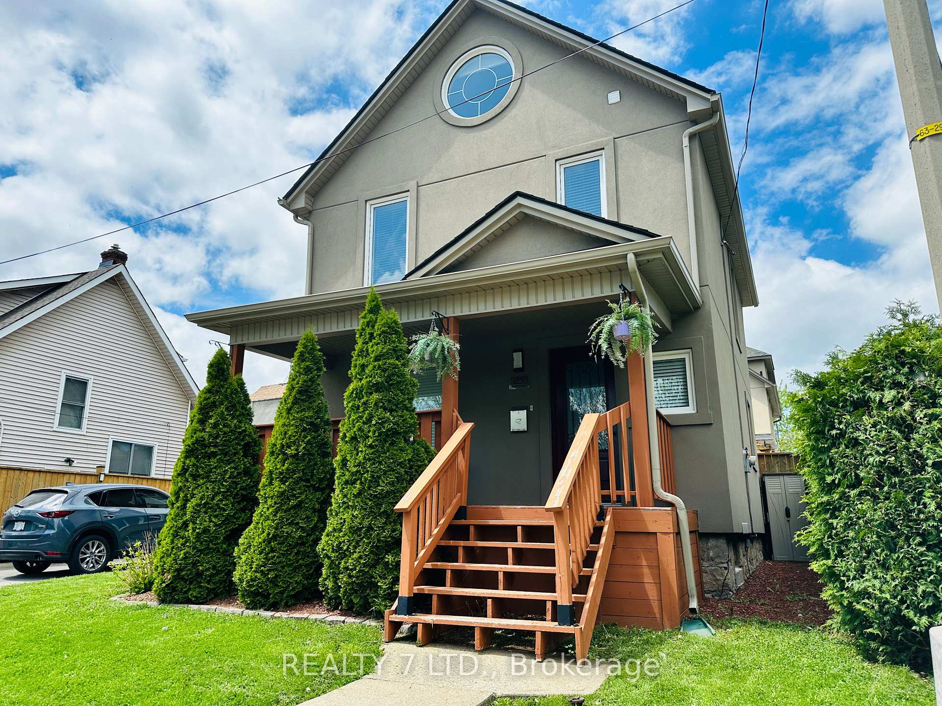 Front of 5233 Palmer Avenue