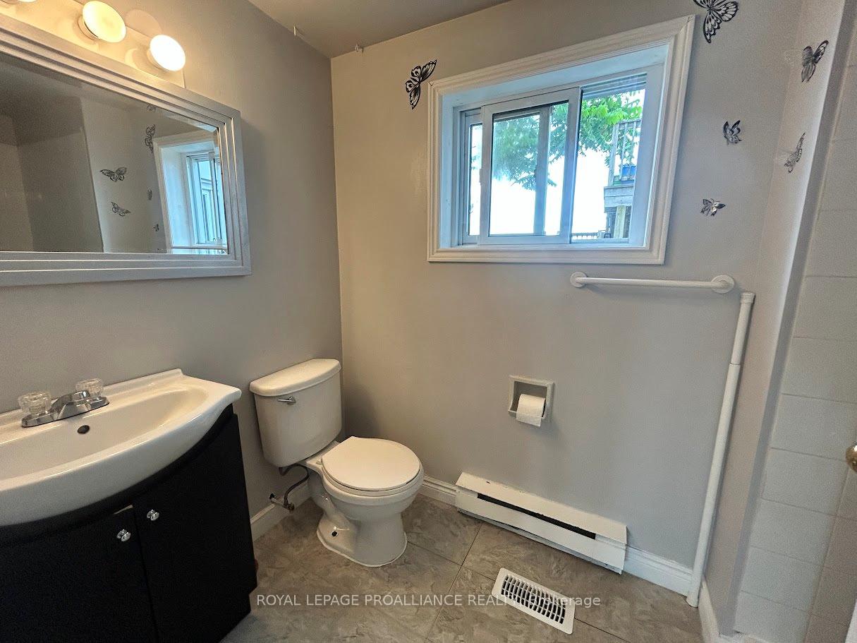 Photo 5 of 133 Main Street, Prince Edward County, Wellington Ward — HOMEH
