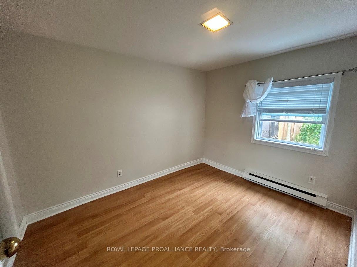 Photo 7 of 133 Main Street, Prince Edward County, Wellington Ward — HOMEH
