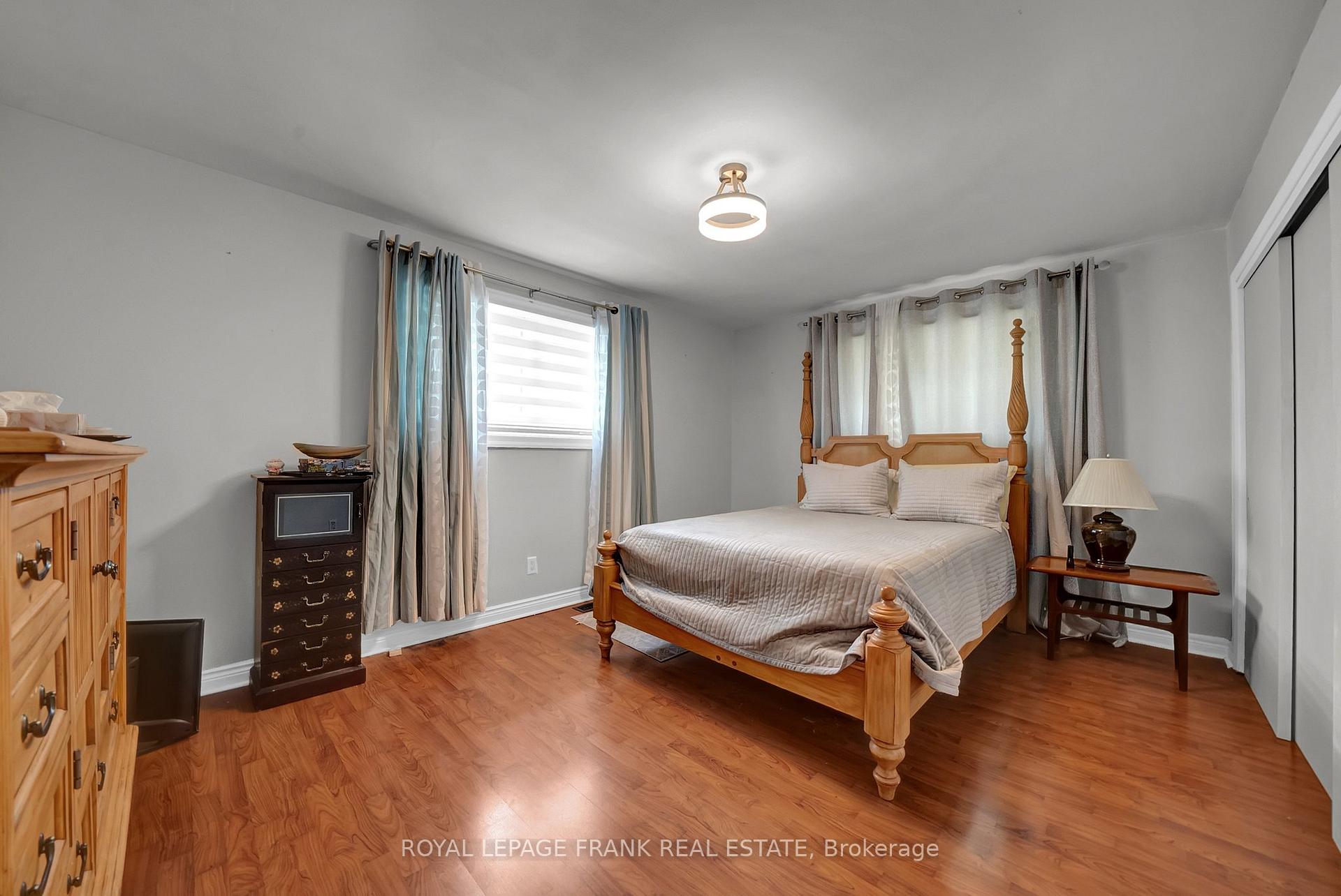Photo 20 of 406 Wilson Road N, Oshawa, O'Neill — HOMEH