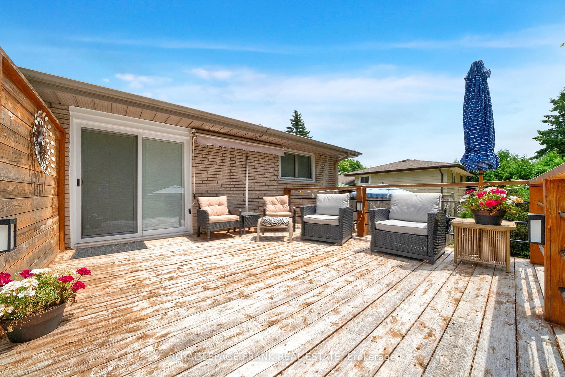 Photo 32 of 406 Wilson Road N, Oshawa, O'Neill — HOMEH