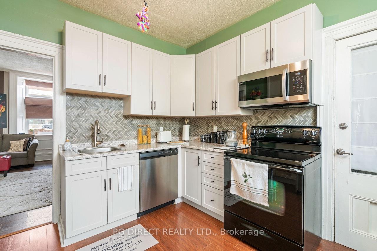 Photo 6 of 219 Henry Street W, Prescott — HOMEH
