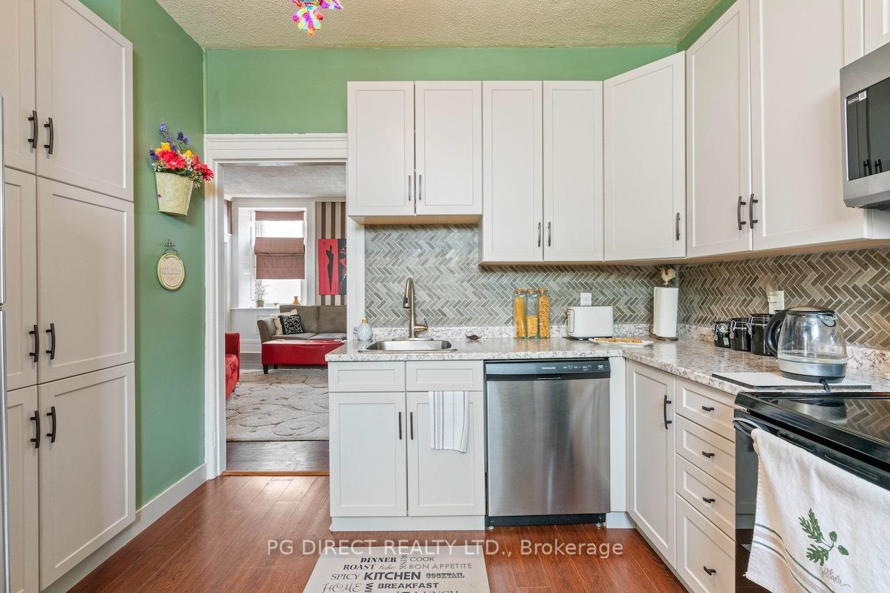 Photo 7 of 219 Henry Street W, Prescott — HOMEH