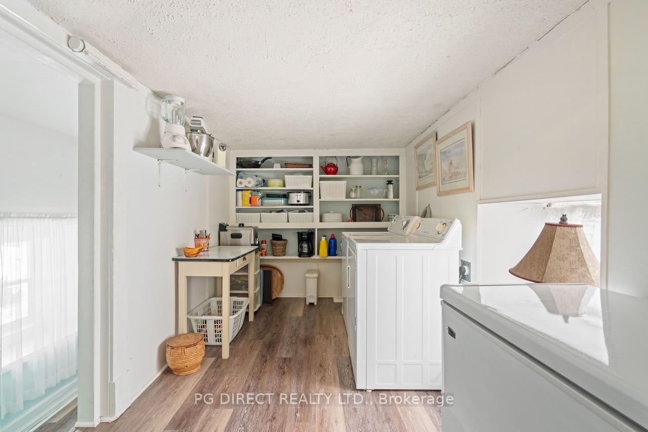 Photo 9 of 219 Henry Street W, Prescott — HOMEH