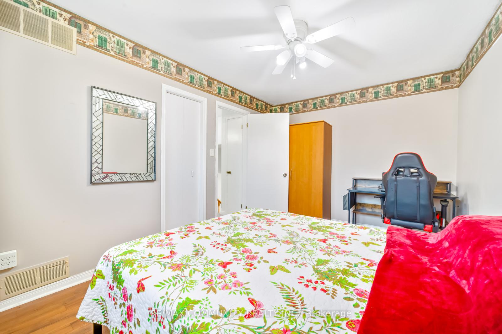 Photo 19 of 403 Gothic Drive, Oshawa, Eastdale — HOMEH