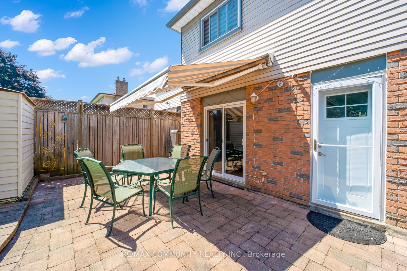 Photo 35 of 403 Gothic Drive, Oshawa, Eastdale — HOMEH