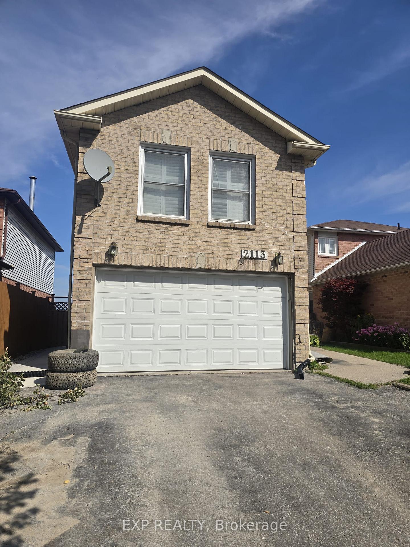 Front of 2113 Theoden Court