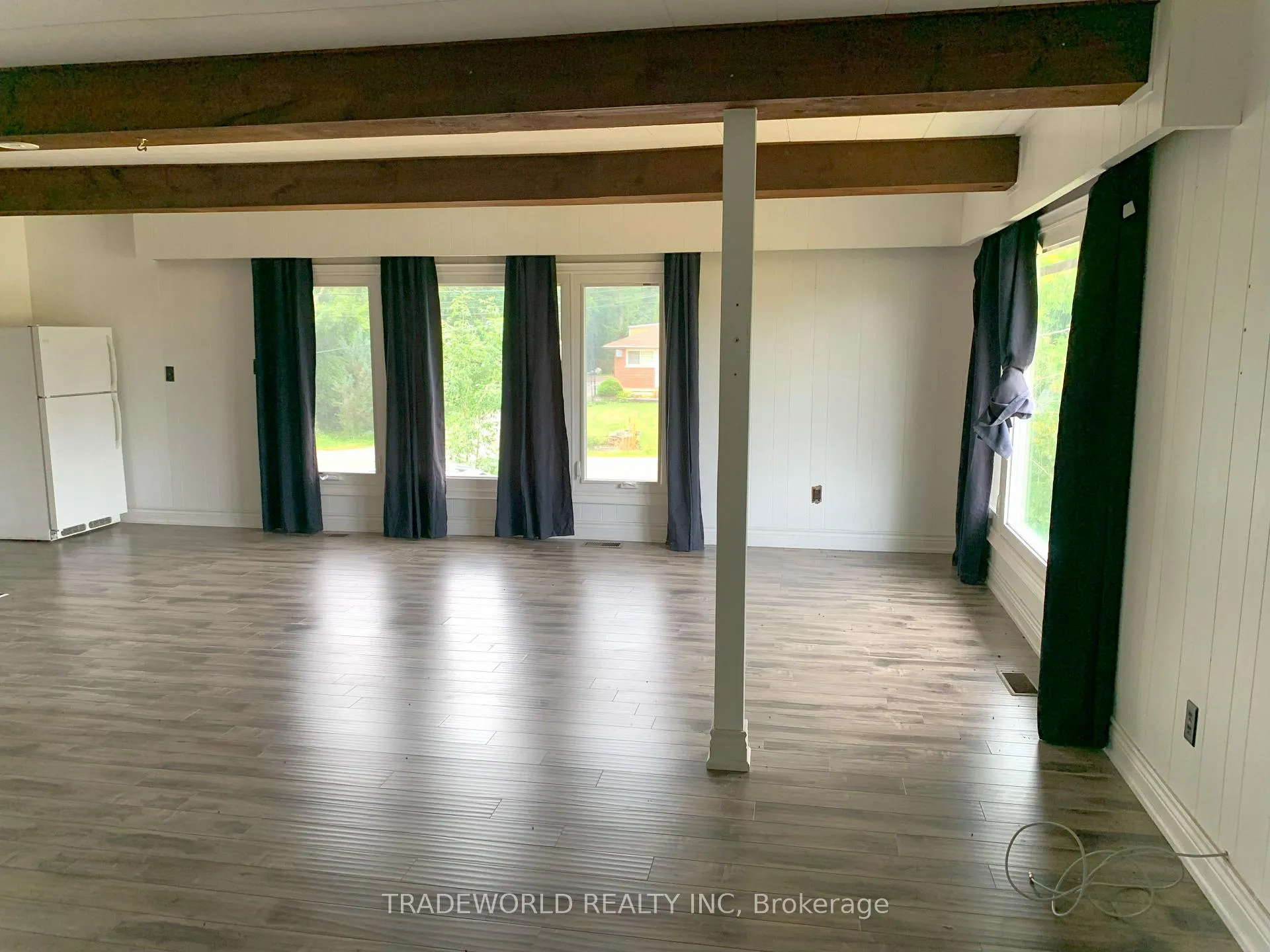 Photo 3 of 1715 Stevenson Road N, Oshawa, Northwood — HOMEH