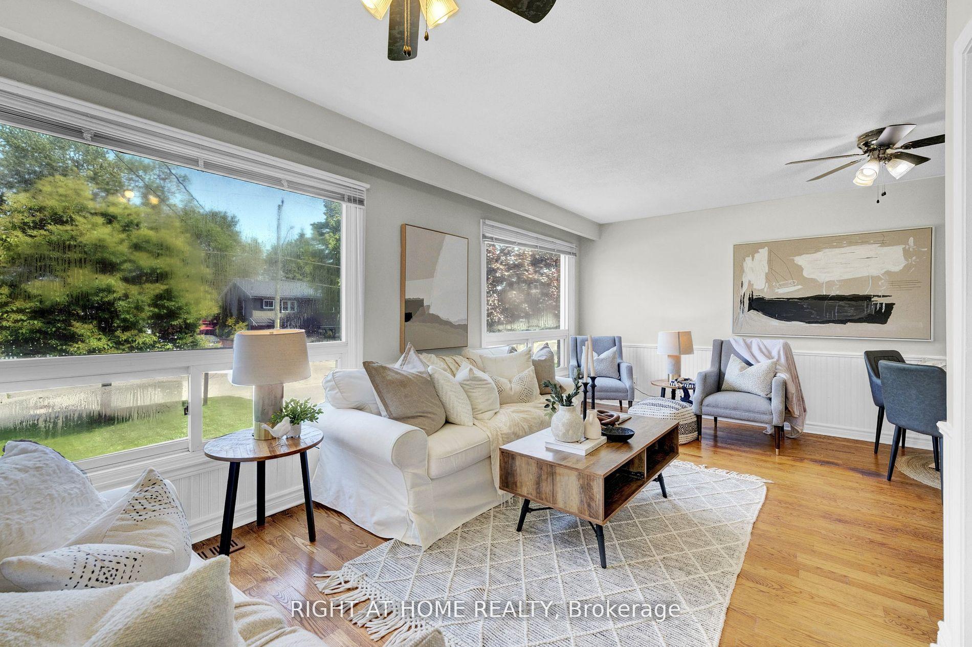 Photo 5 of 696 Victory Drive, Pickering, West Shore — HOMEH