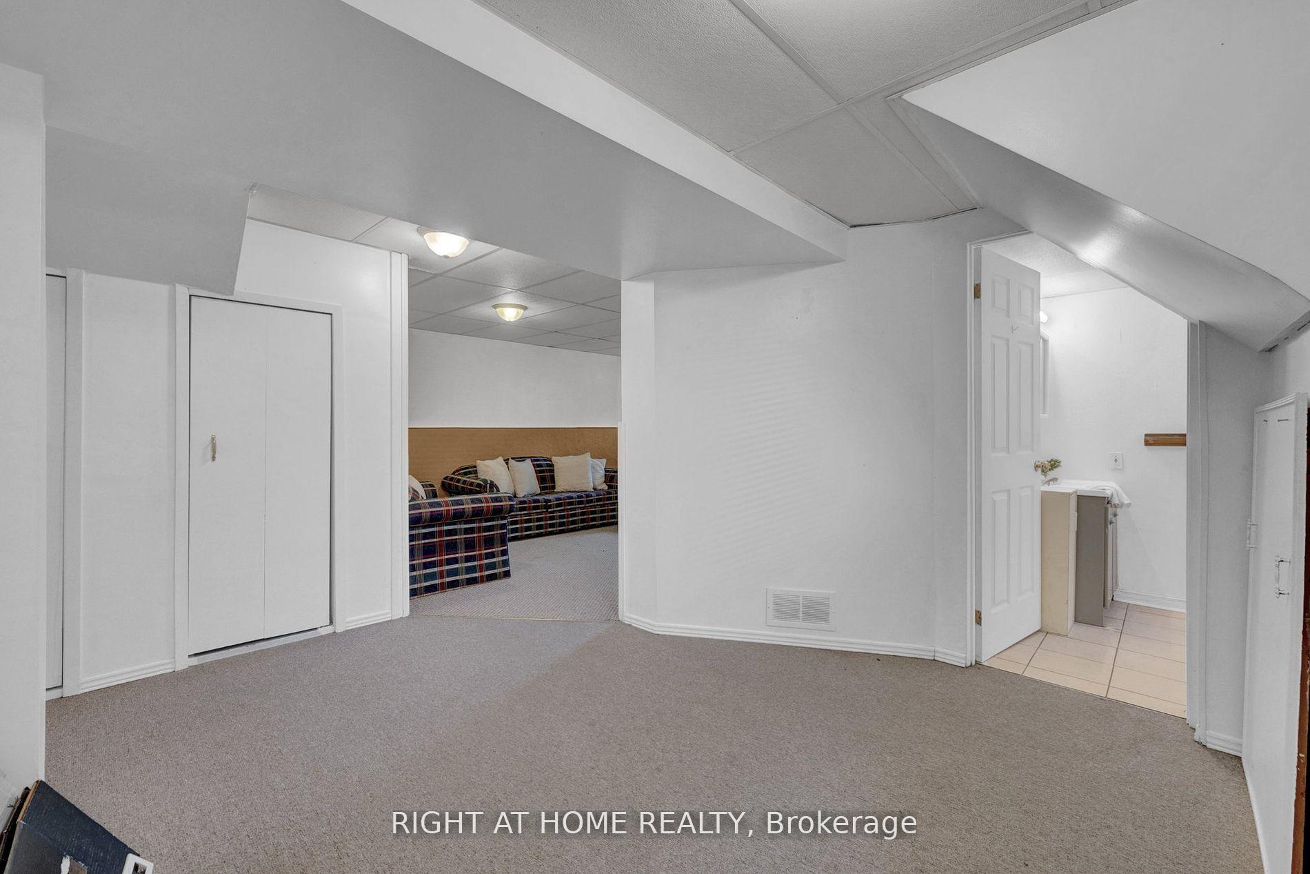 Photo 18 of 696 Victory Drive, Pickering, West Shore — HOMEH