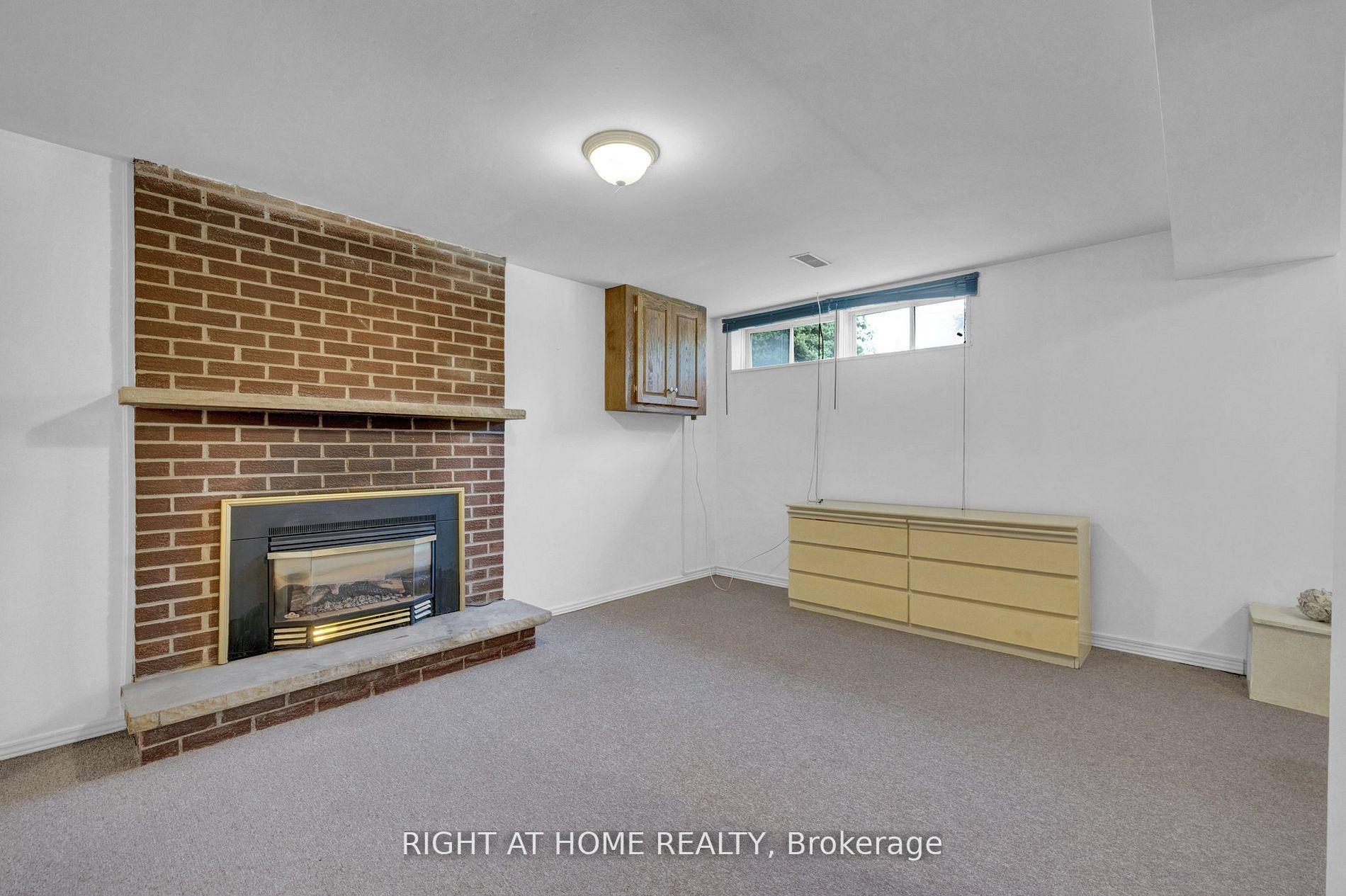 Photo 19 of 696 Victory Drive, Pickering, West Shore — HOMEH