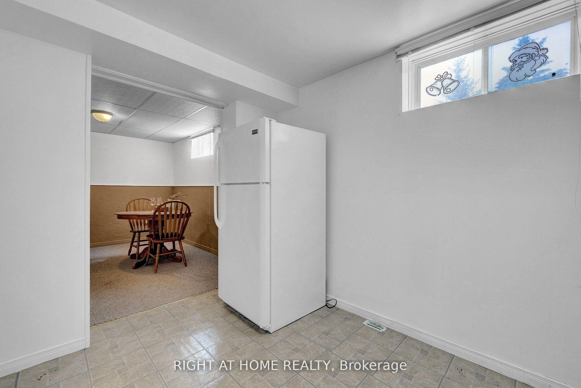 Photo 26 of 696 Victory Drive, Pickering, West Shore — HOMEH