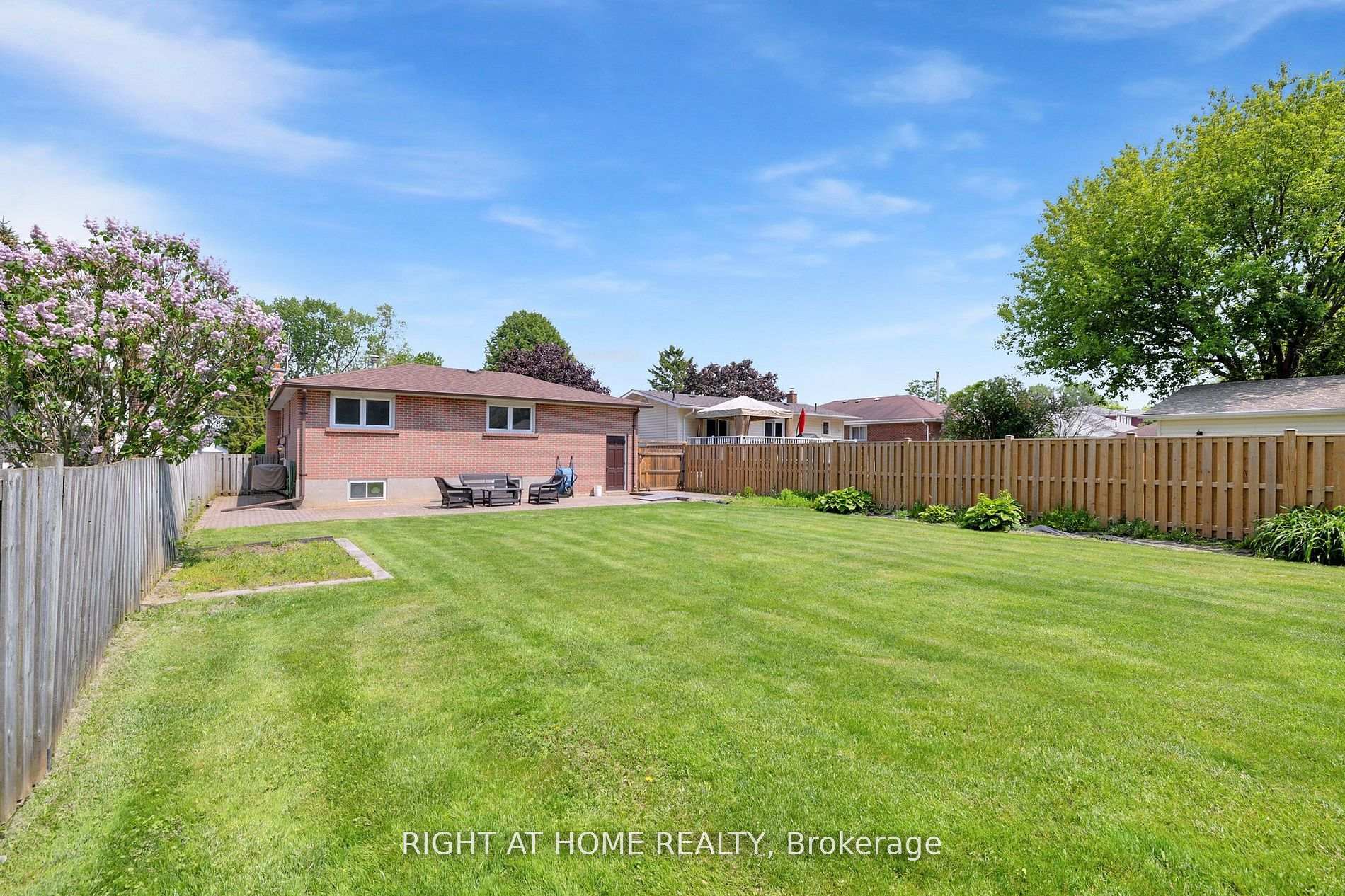 Photo 32 of 696 Victory Drive, Pickering, West Shore — HOMEH