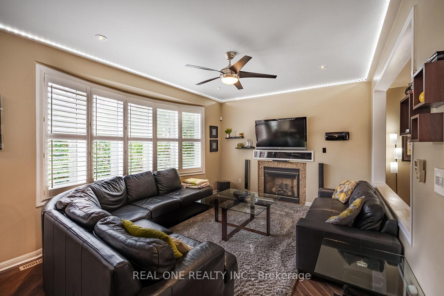 Photo 10 of 1189 Barr Crescent, Milton, Beaty — HOMEH