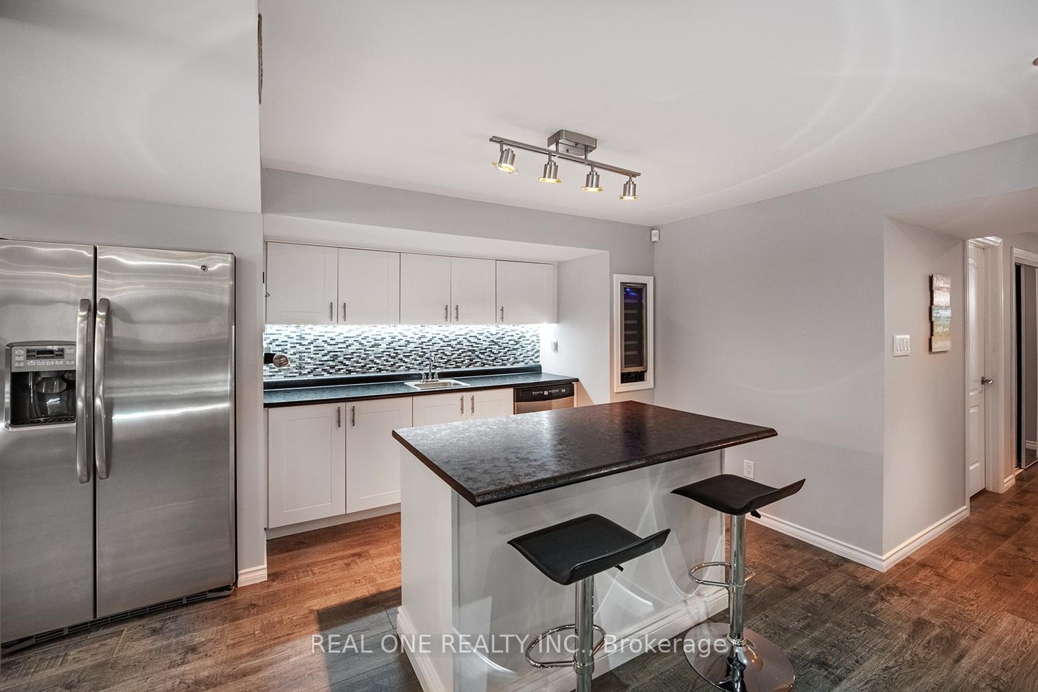 Photo 33 of 1189 Barr Crescent, Milton, Beaty — HOMEH