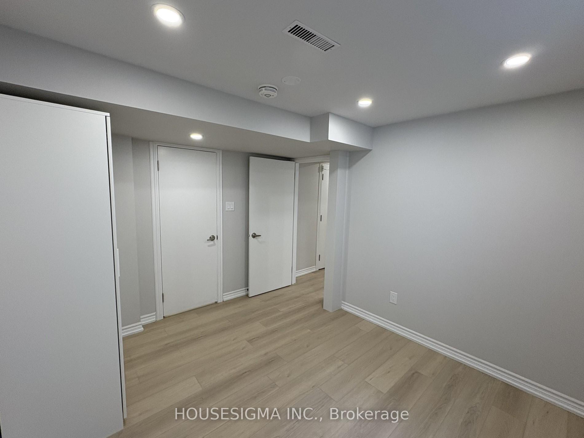 Photo 7 of Unit Basement, 526 Cobblehill Drive, Oshawa, Pinecrest — HOMEH