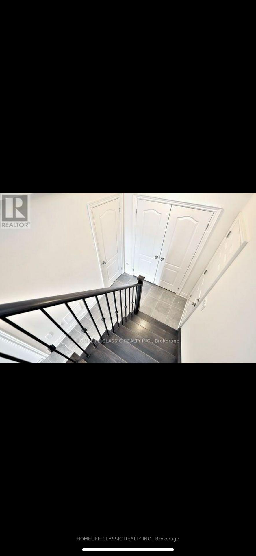 Photo 2 of 1429 Clarriage Court, Milton, Ford — HOMEH