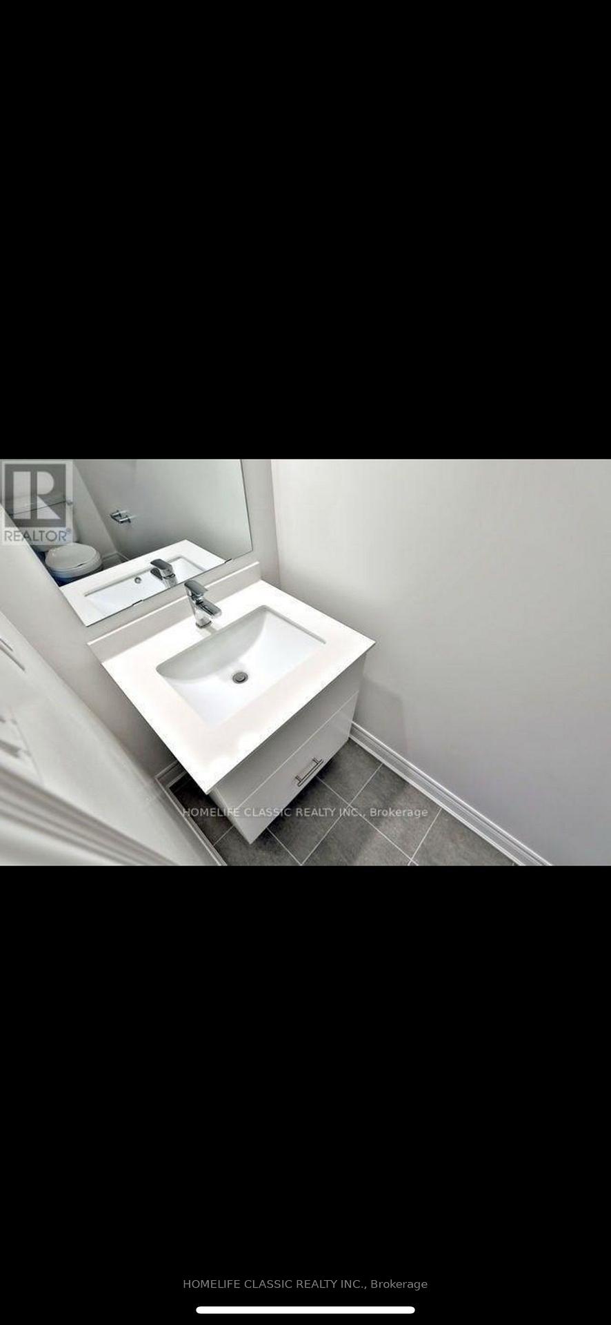 Photo 5 of 1429 Clarriage Court, Milton, Ford — HOMEH