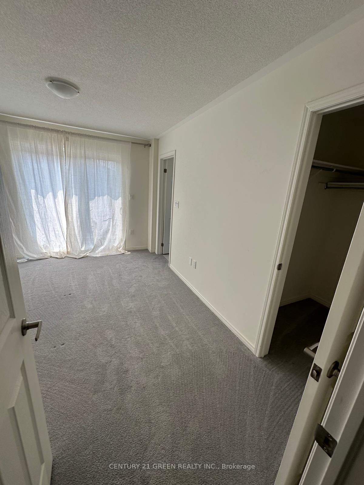 Photo 5 of 1429 Coral Springs Path, Oshawa, Taunton — HOMEH