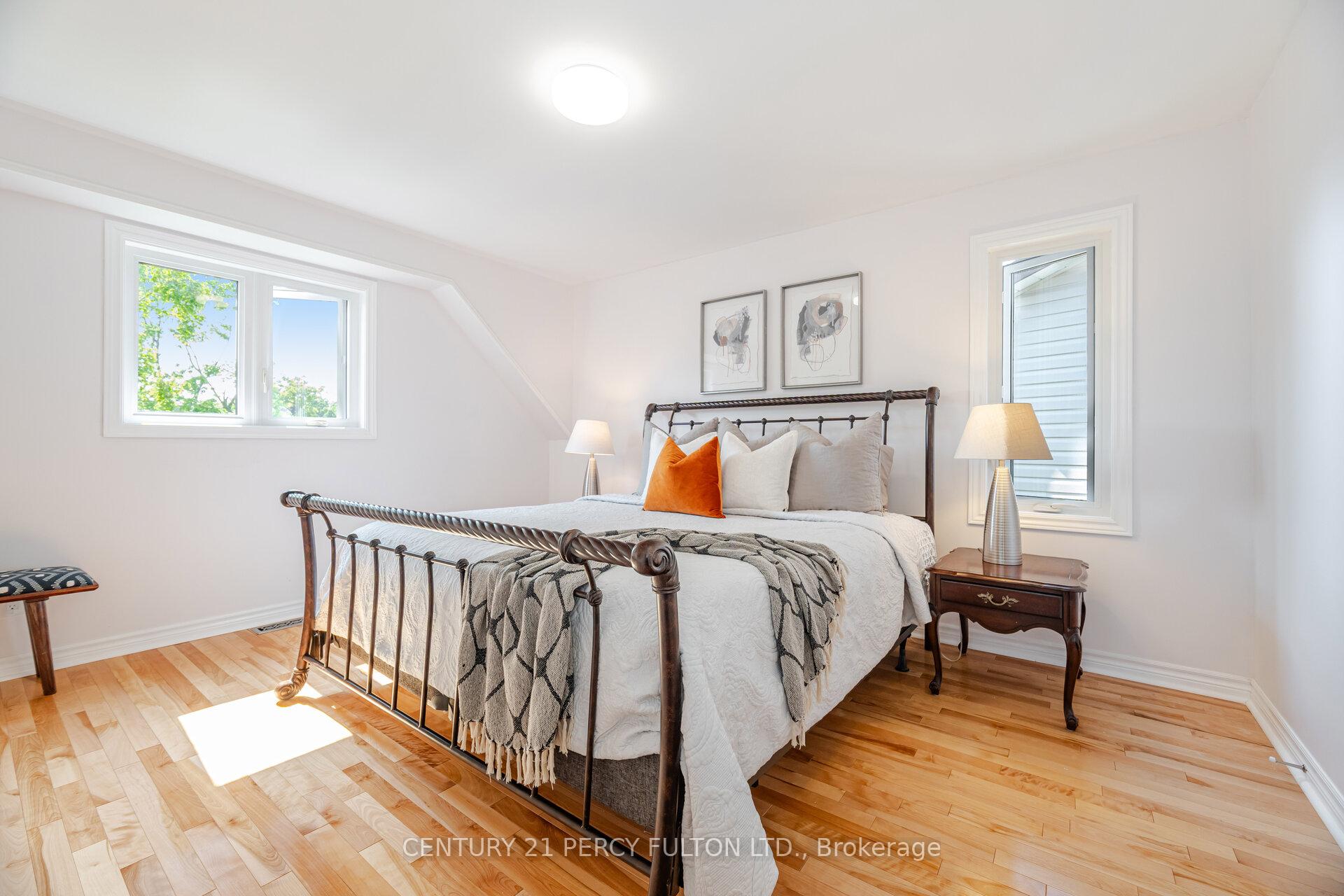 Photo 20 of 541 Creekview Circle, Pickering, West Shore — HOMEH