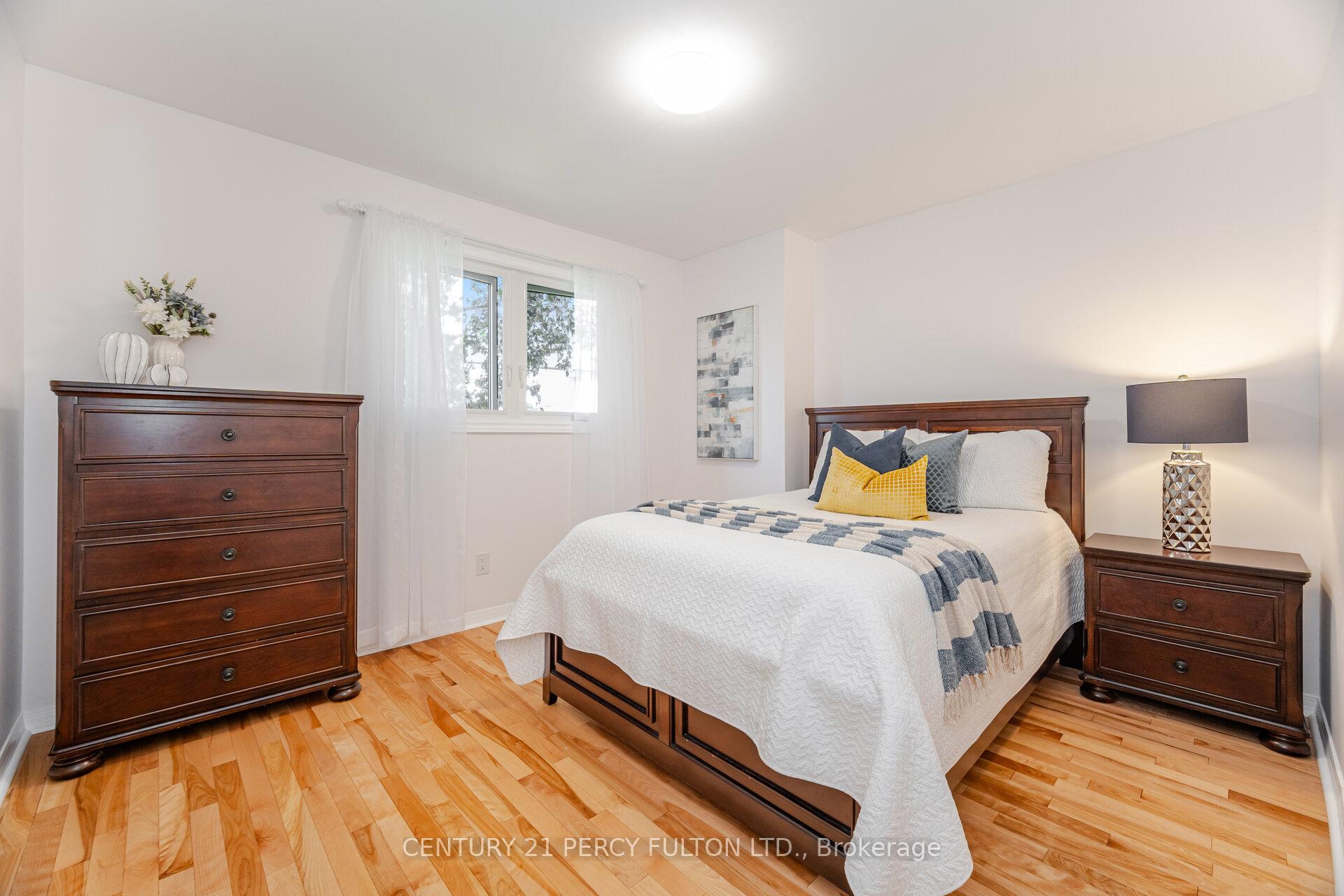 Photo 23 of 541 Creekview Circle, Pickering, West Shore — HOMEH