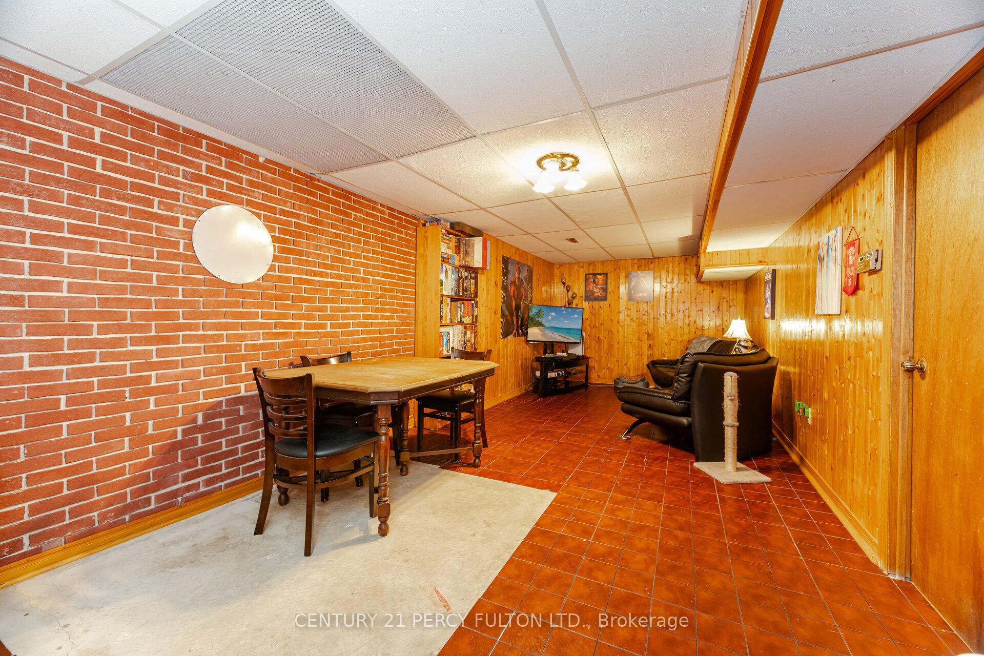 Photo 28 of 541 Creekview Circle, Pickering, West Shore — HOMEH