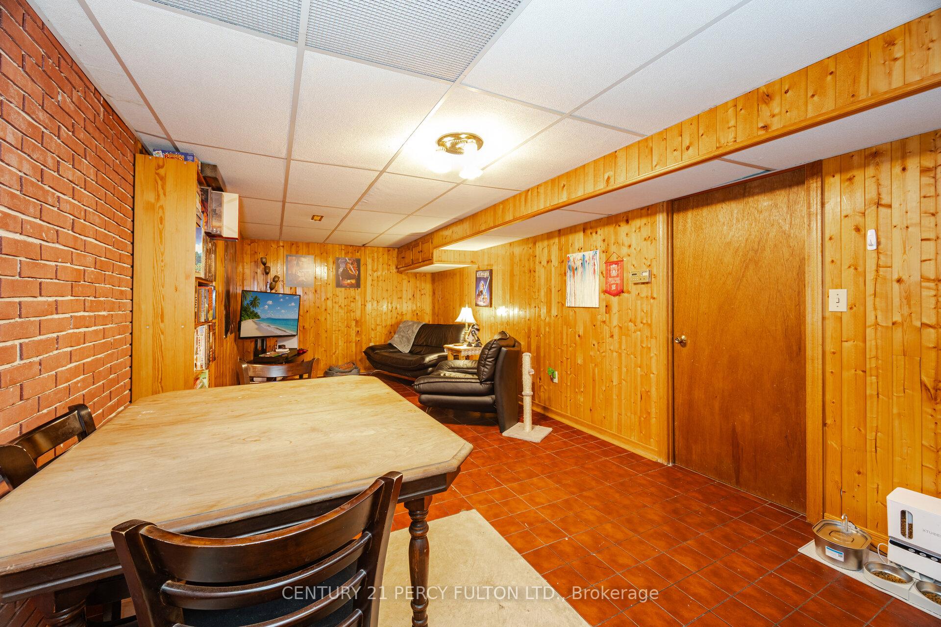 Photo 30 of 541 Creekview Circle, Pickering, West Shore — HOMEH